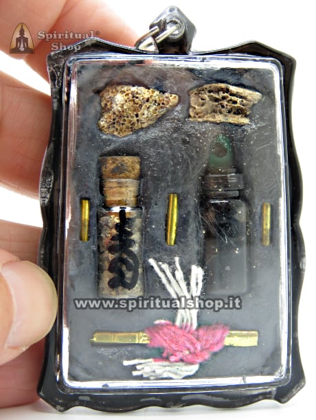 AMULETO THAILANDESE LOCKET NECROMANTICO PHIDIB MONK (ผีดิบ) MONACO ZOMBIE IMPOSIZIONI MENTALI, ATTIRARE EVENTI A PROPRIO FAVORE, SVILUPPO PROPRIE FACOLTA' A LIVELLI ELEVATISSIMI (UNICO PEZZO NON TORNERA' PIU')*