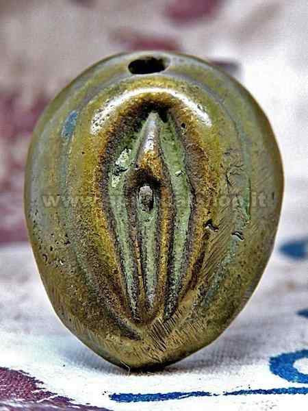 Se VUOI FAR IMPAZZIRE L'UOMO CHE DESIDERI VERAMENTE, MA TI SFUGGE, ALLORA USA QUESTO e DOMINALO TOTALMENTE!*