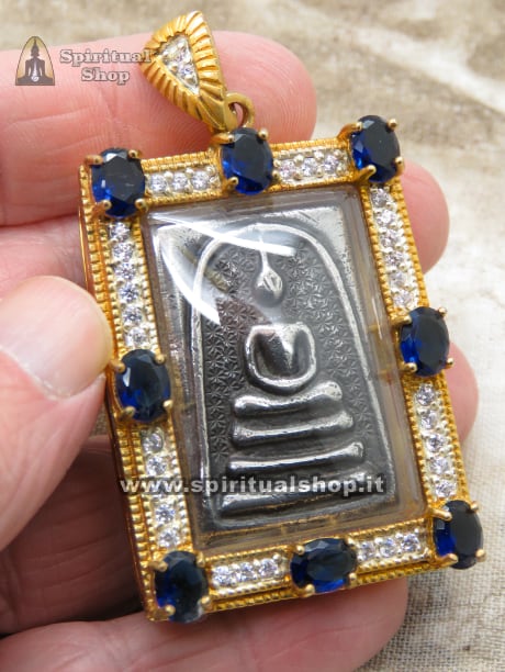 SONTUOSO Amuleto Thailandese GOLDEN SOMDEJ LP KASEM 8 GEMME PER CHI DESIDERA SUCCESSO RICCHEZZA INFINITA e VINCITE COLOSSALI (Introvabile e Unico Pezzo)*