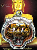 amuleto tigre thailandese